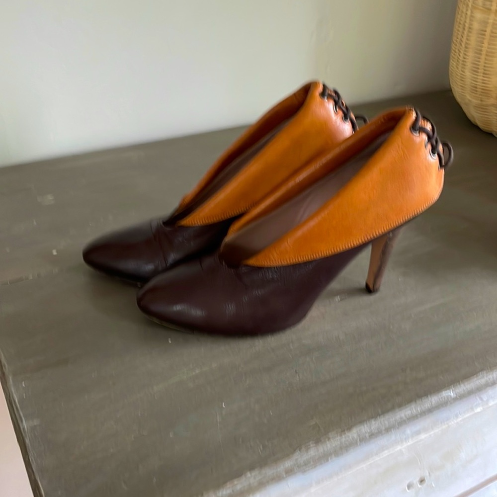 Chloe beautiful two toned bootie heels size 38